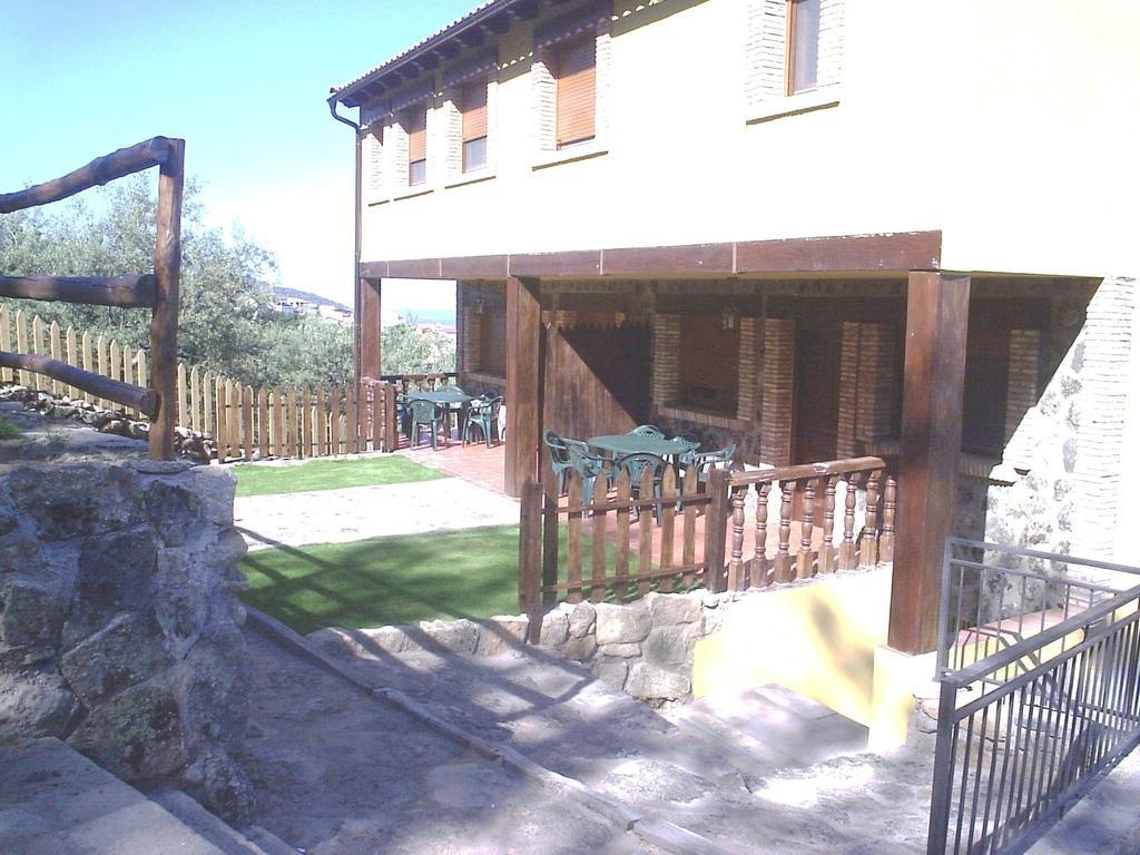 Casas Rurales La Dehesa Касас-дель-Монте Экстерьер фото