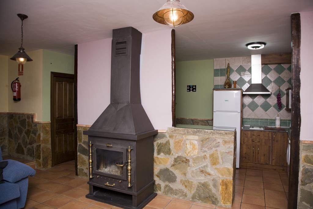 Casas Rurales La Dehesa Касас-дель-Монте Экстерьер фото