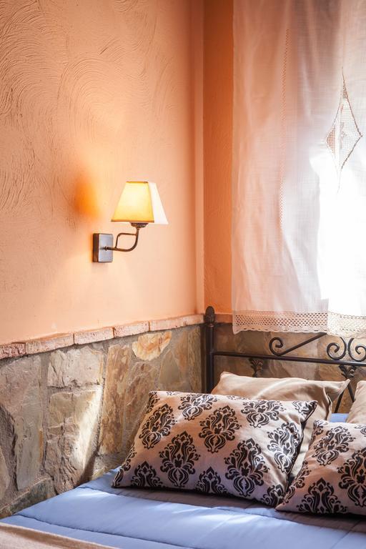 Casas Rurales La Dehesa Касас-дель-Монте Экстерьер фото